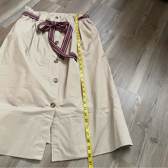 Tommy Hilfiger Cotton Midi skirt Tan Front Buttons Size 8 Preppy Pockets Belted - Picture 7 of 9